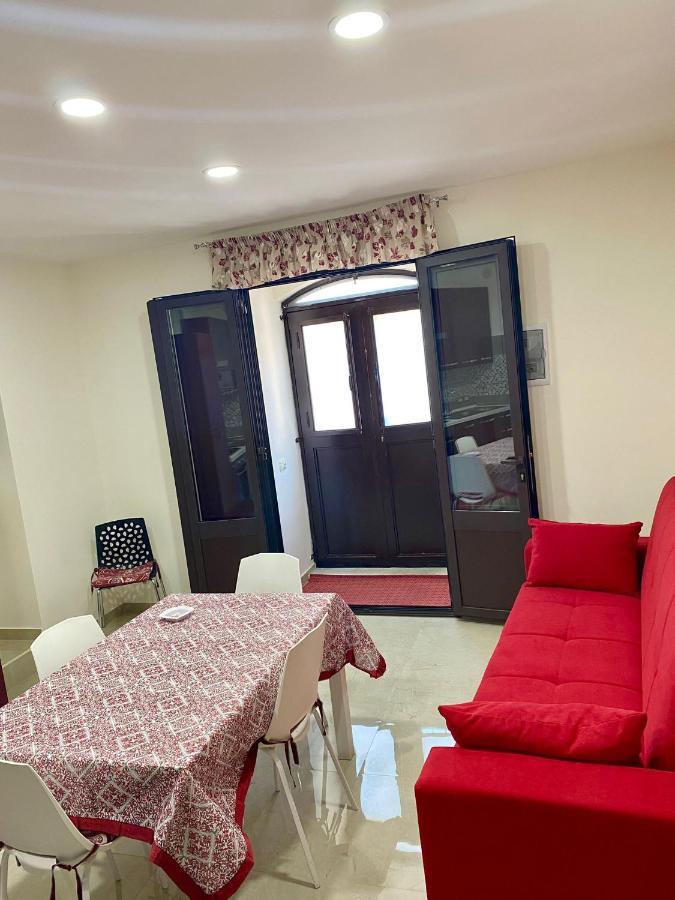 3A Room CTA Exterior foto